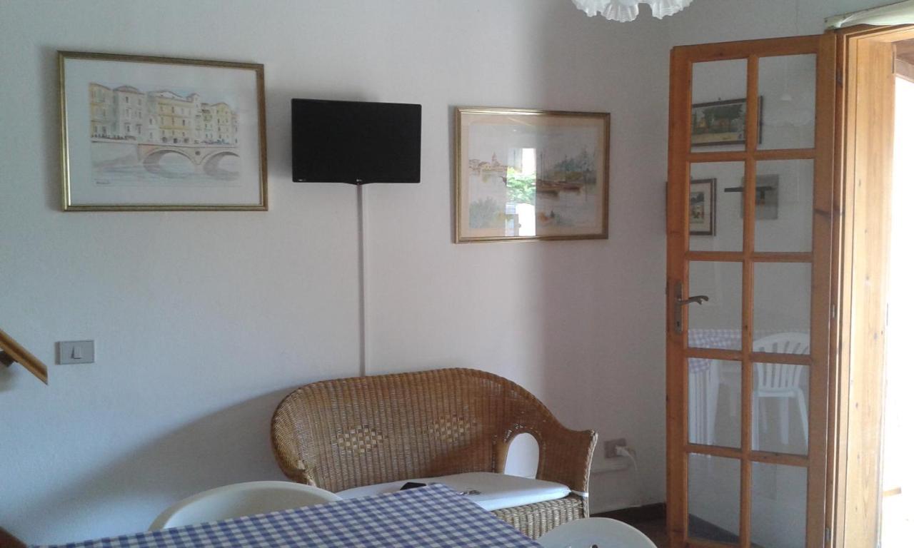 Villa Solanas Solanas  Eksteriør billede